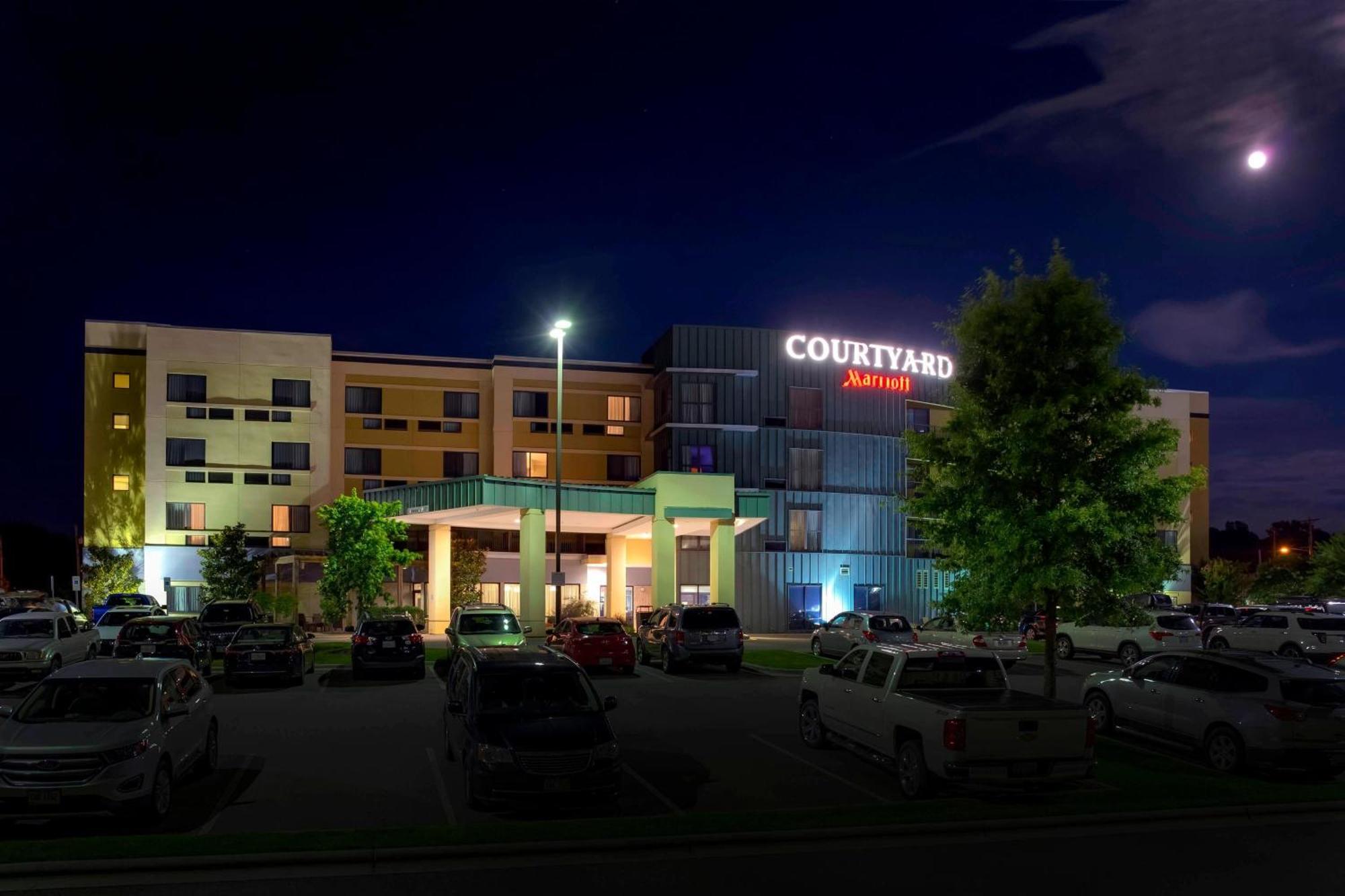 Courtyard Statesville Mooresville/Lake Norman Εξωτερικό φωτογραφία