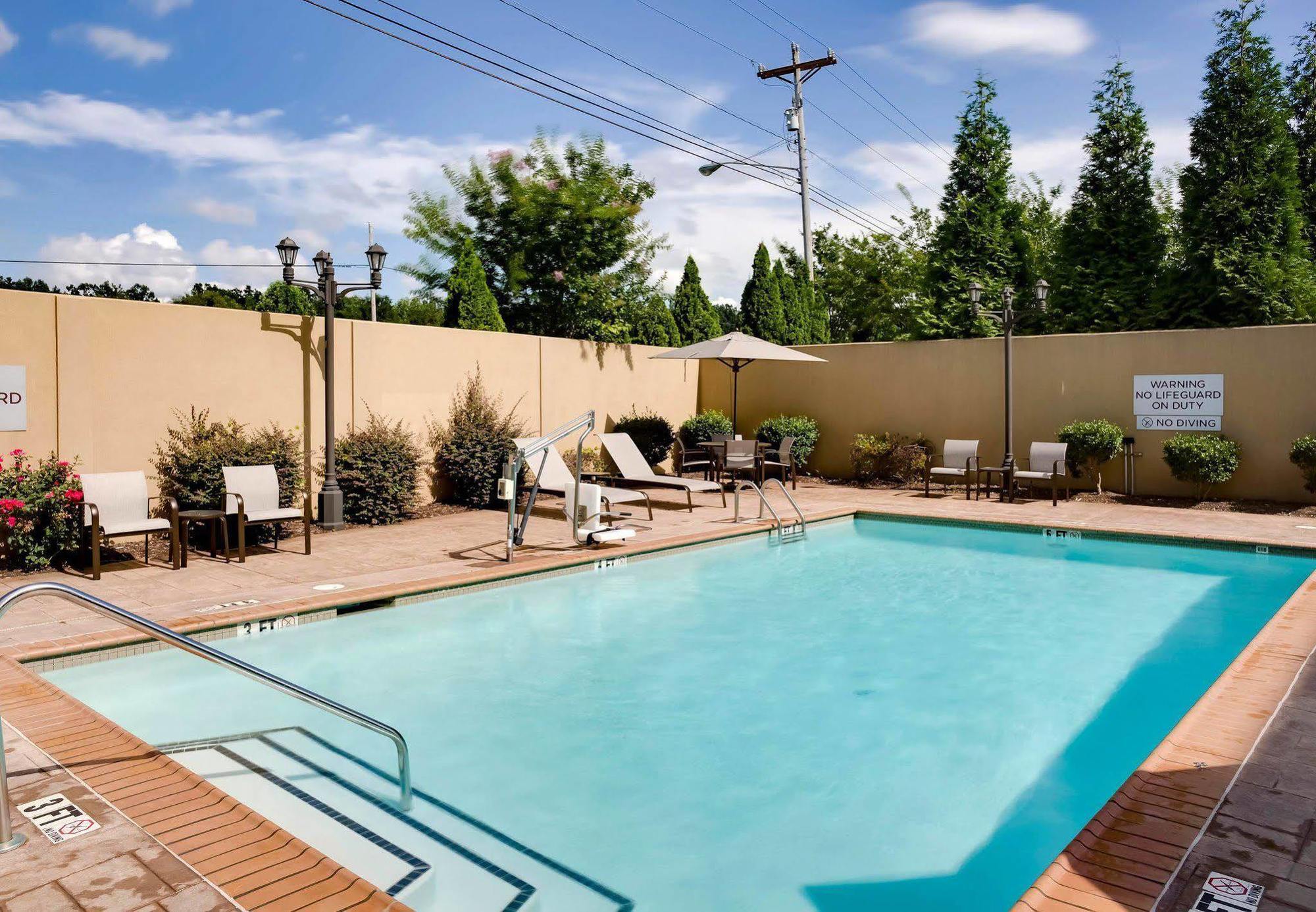 Courtyard Statesville Mooresville/Lake Norman Εξωτερικό φωτογραφία